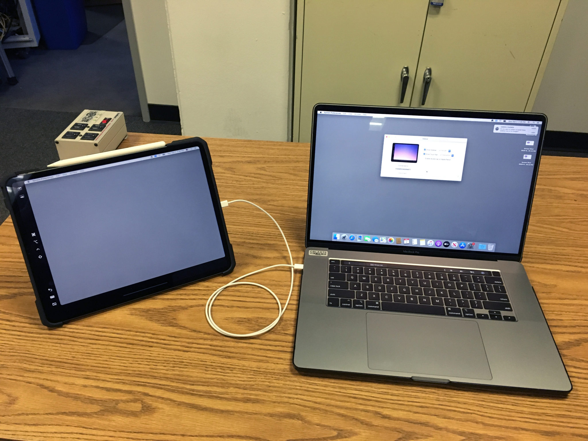 Using an iPad with Apple Sidecar 2 Pop